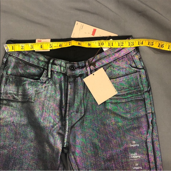 Leviβs Black Petrol Coated Skinny Legging Jeans - Picture 5 of 16